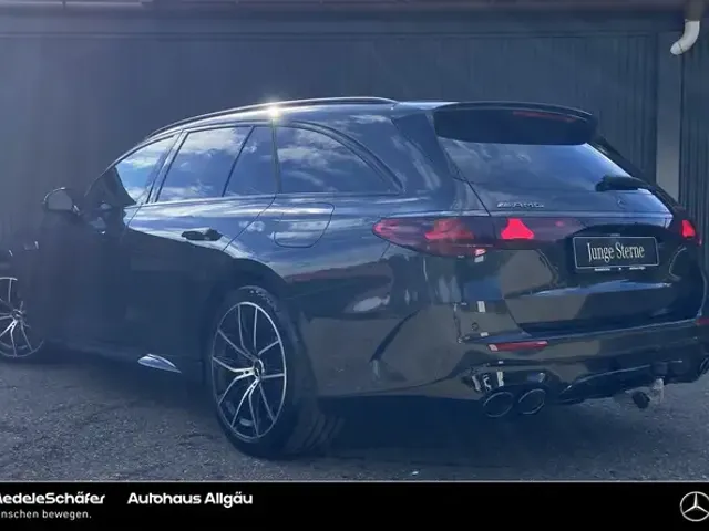 Mercedes-Benz E 53 AMG