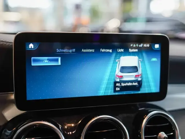 Mercedes-Benz GLC 300