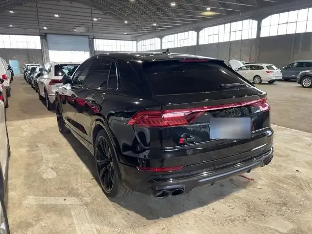 Audi SQ8