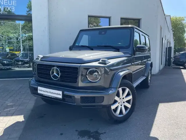 Mercedes-Benz G 500