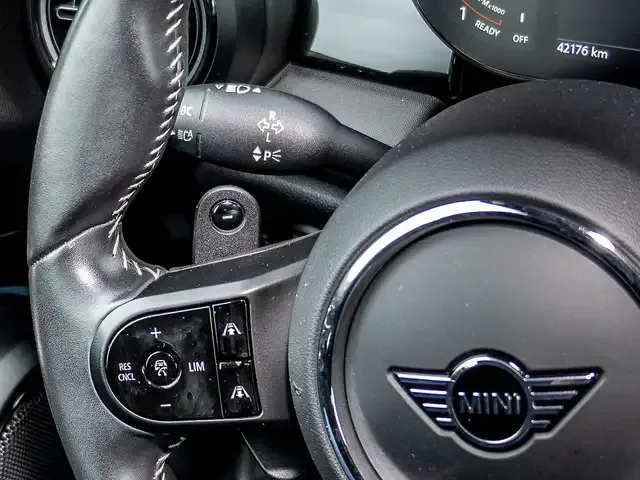 MINI John Cooper Works Cabrio