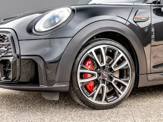 MINI John Cooper Works Cabrio