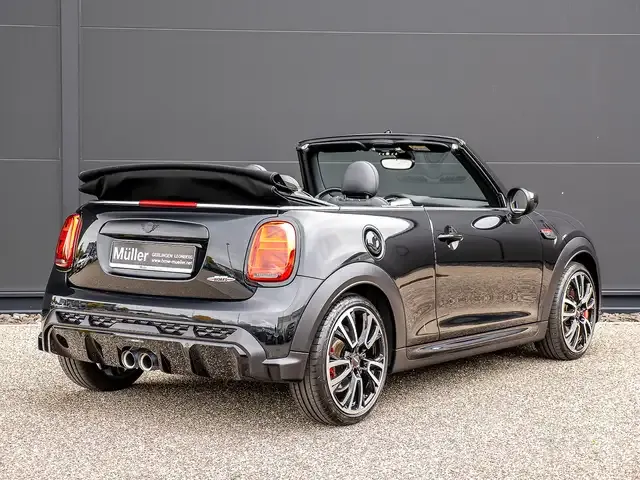 MINI John Cooper Works Cabrio