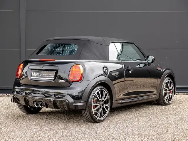 MINI John Cooper Works Cabrio