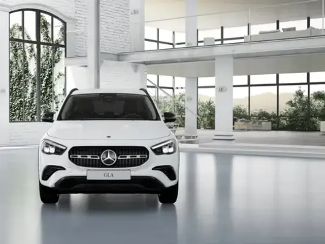 Mercedes-Benz GLA 180