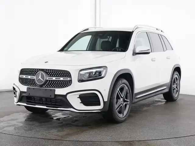 Mercedes-Benz GLB 220