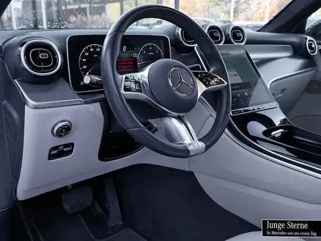 Mercedes-Benz GLC 220