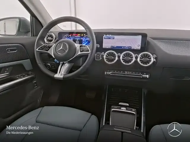 Mercedes-Benz EQA 250