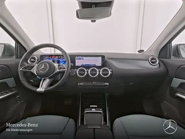 Mercedes-Benz EQA 250