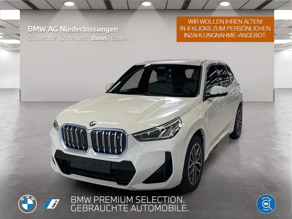 BMW iX1