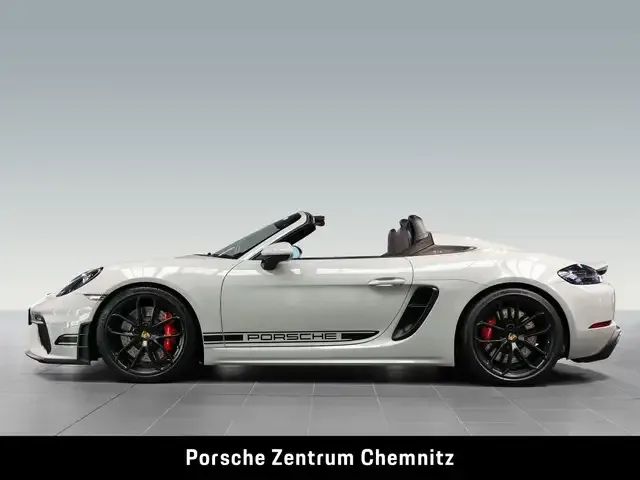 Porsche 718 Spyder
