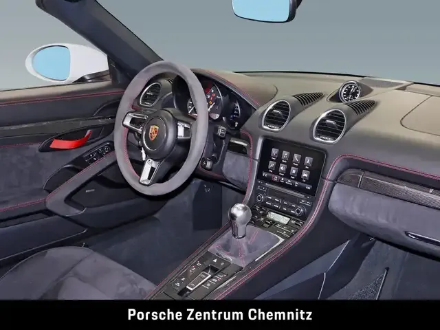 Porsche 718 Spyder