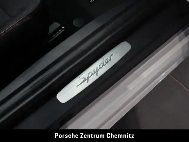 Porsche 718 Spyder