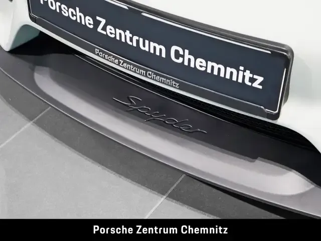 Porsche 718 Spyder