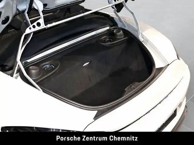 Porsche 718 Spyder