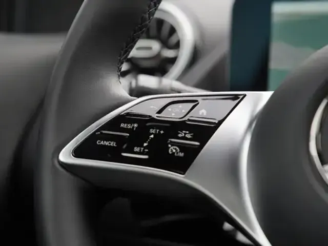 Mercedes-Benz EQA 350