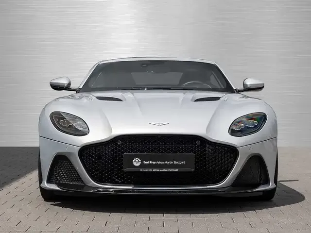 Aston Martin DBS