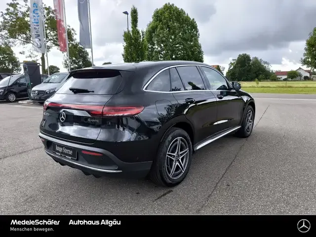 Mercedes-Benz EQC 400