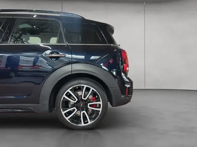 MINI John Cooper Works Countryman