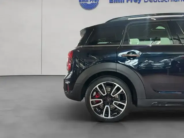 MINI John Cooper Works Countryman