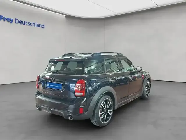 MINI John Cooper Works Countryman