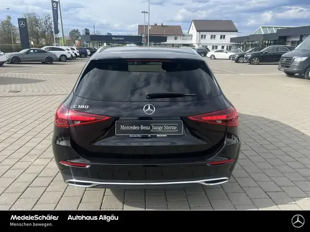 Mercedes-Benz C 180
