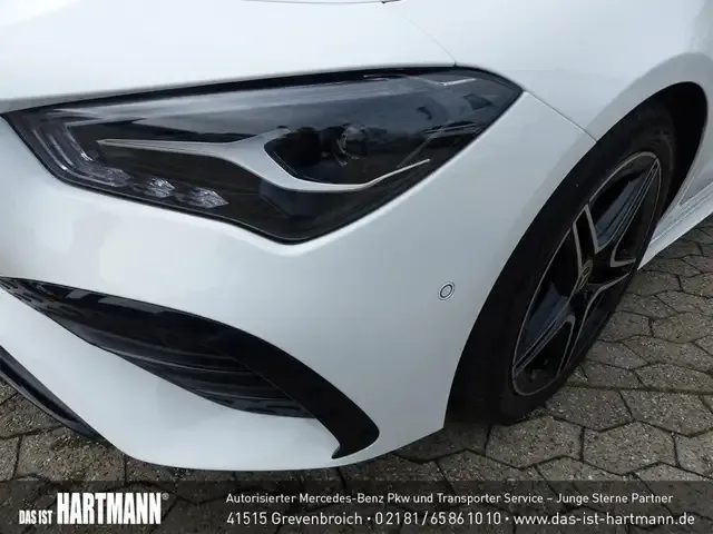 Mercedes-Benz CLA 200