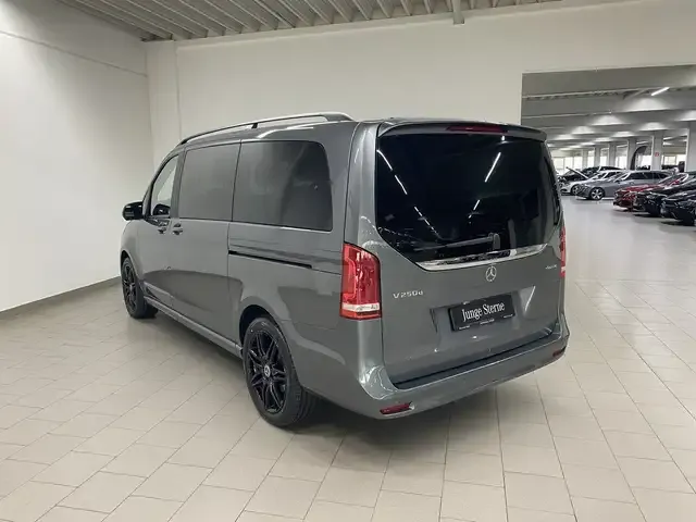Mercedes-Benz V 250