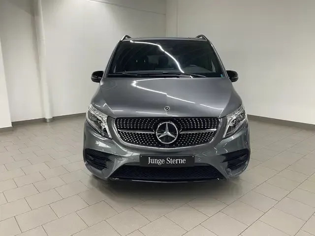 Mercedes-Benz V 250