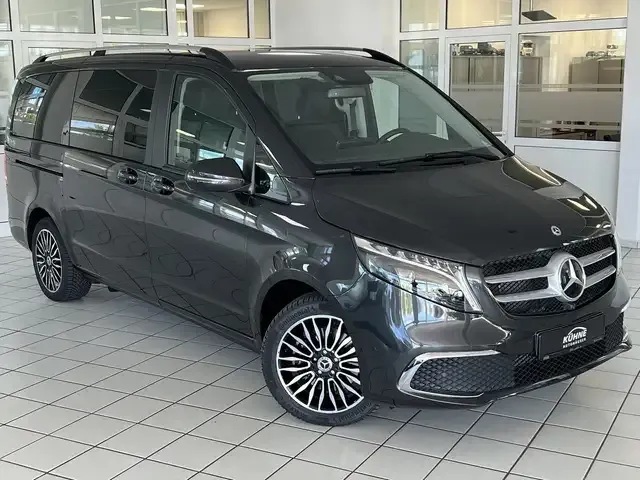 Mercedes-Benz V 250