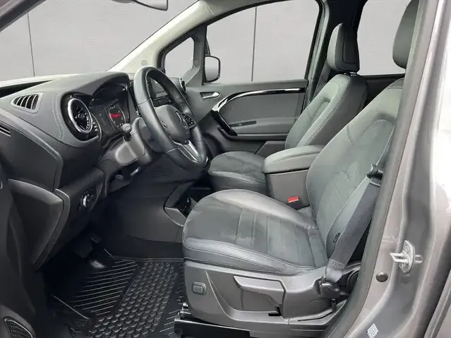 Mercedes-Benz T-Class