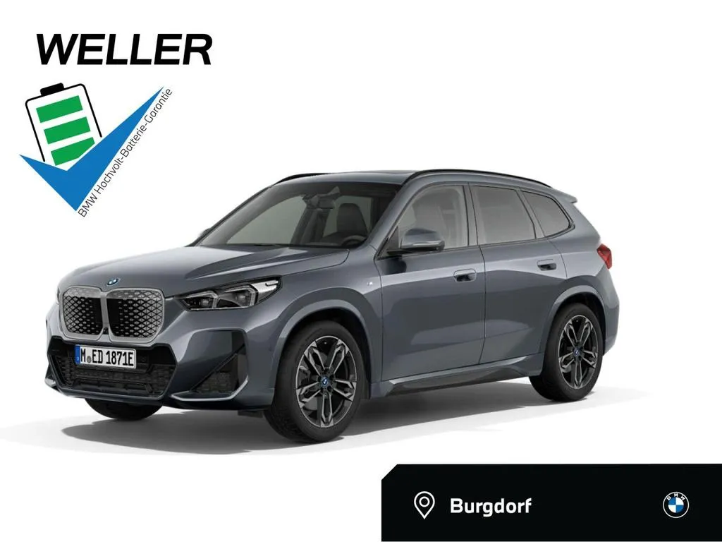 BMW iX1