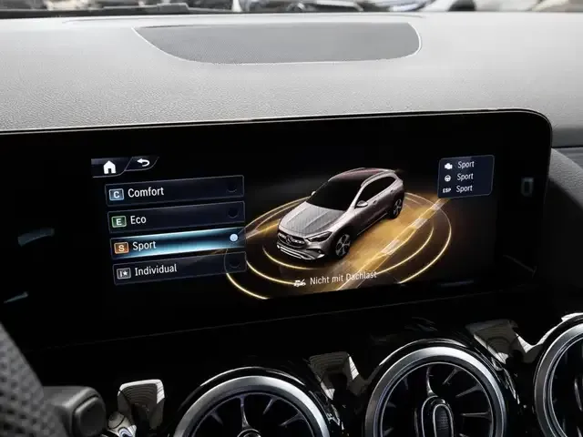 Mercedes-Benz GLA 180