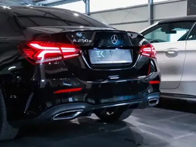 Mercedes-Benz A 250