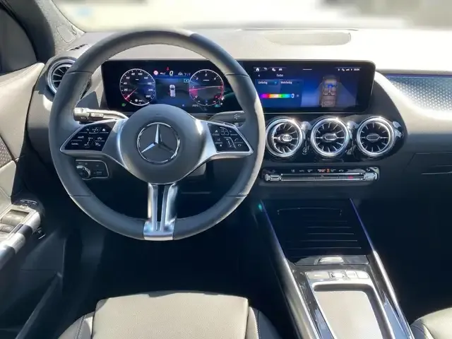 Mercedes-Benz GLA 180