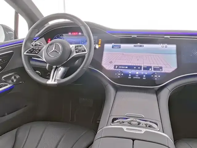 Mercedes-Benz EQE 300