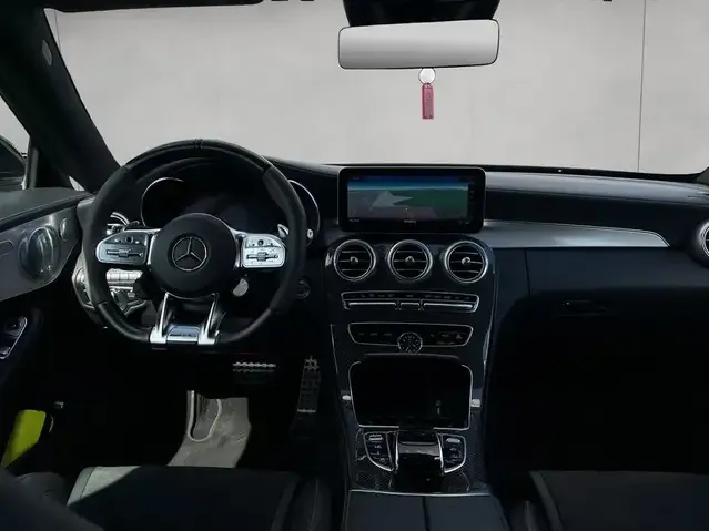 Mercedes-Benz C 63 AMG