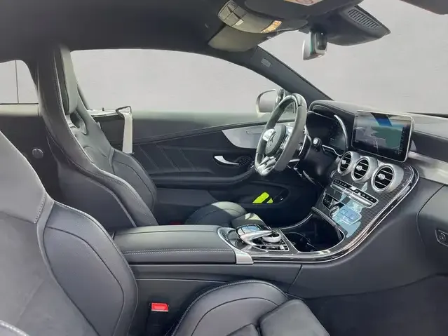 Mercedes-Benz C 63 AMG