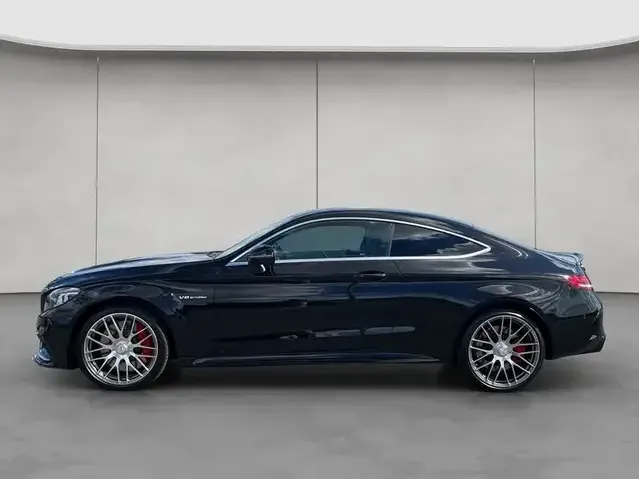 Mercedes-Benz C 63 AMG