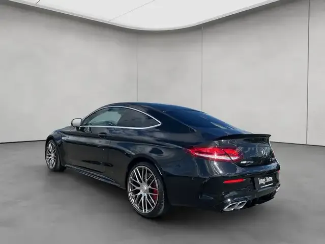 Mercedes-Benz C 63 AMG