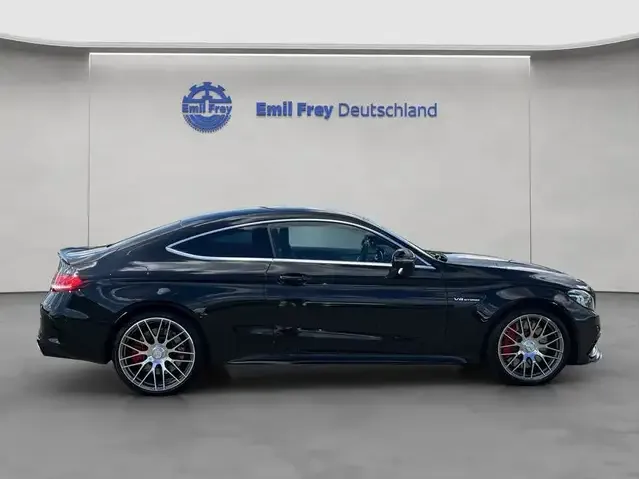 Mercedes-Benz C 63 AMG