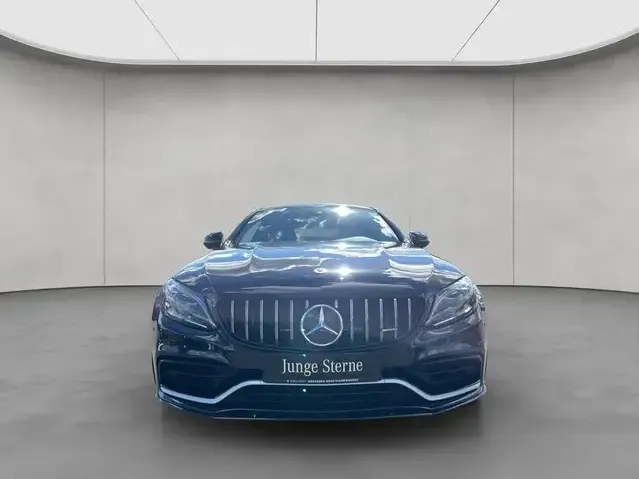 Mercedes-Benz C 63 AMG
