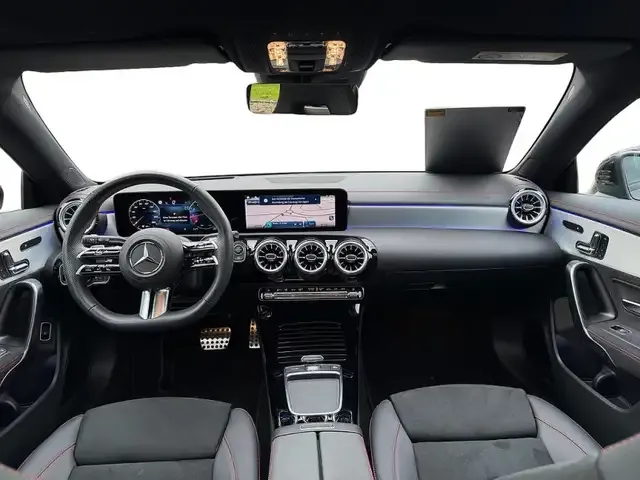 Mercedes-Benz CLA 200