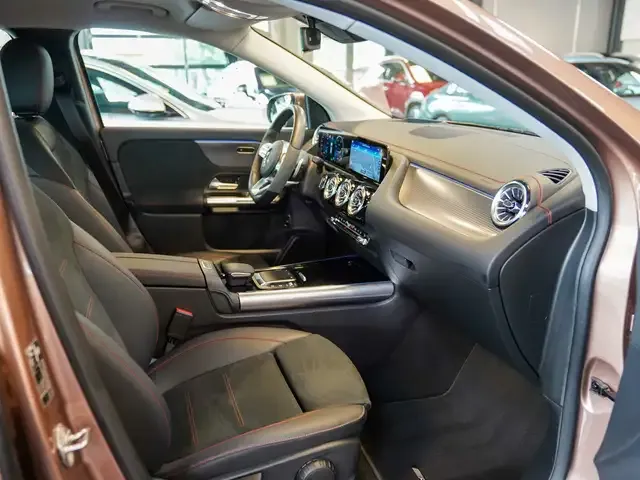 Mercedes-Benz EQA 250