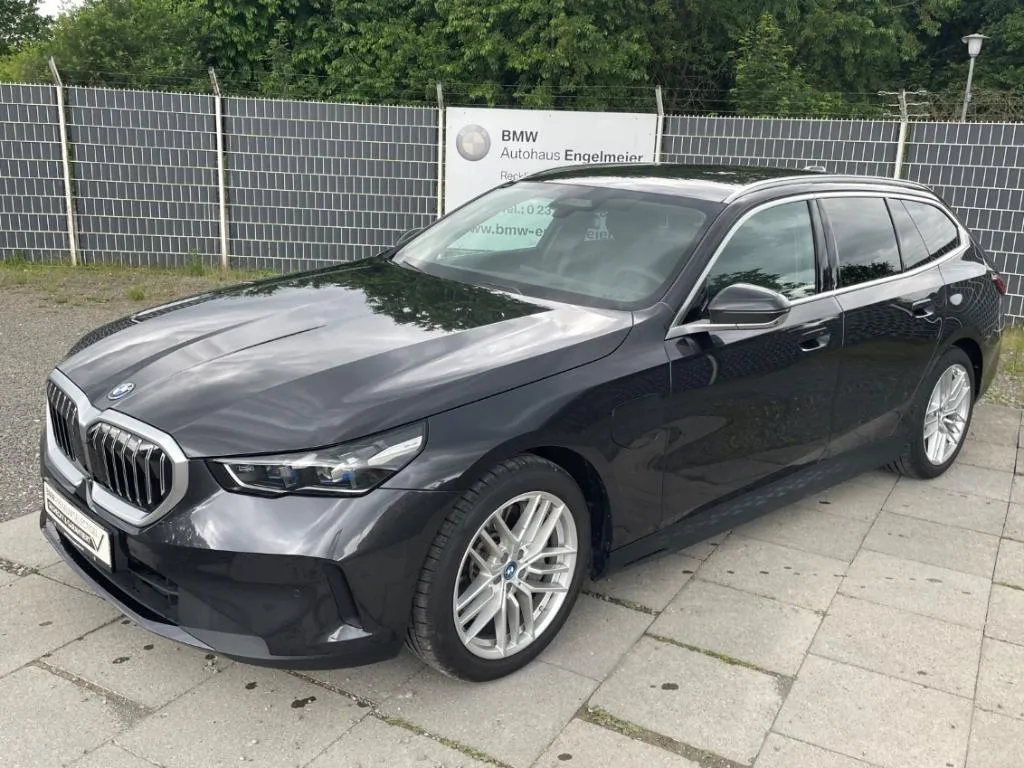 BMW 550