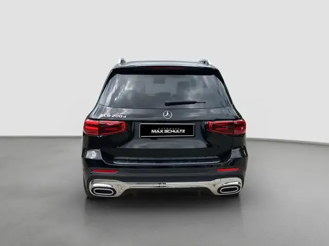 Mercedes-Benz GLB 200