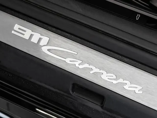 Porsche 992