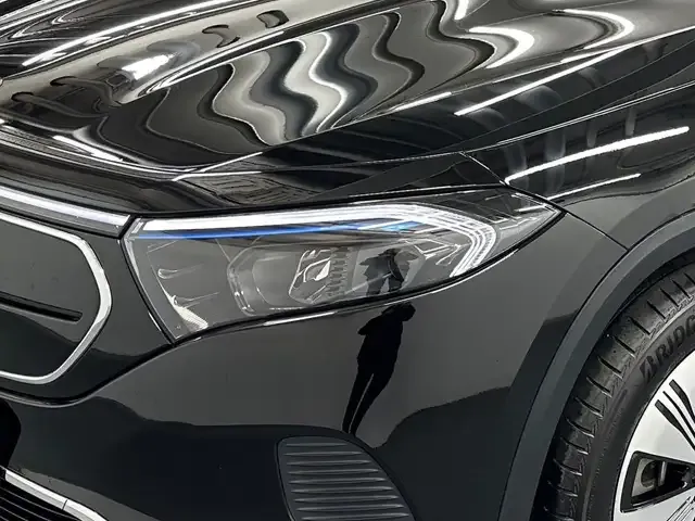 Mercedes-Benz EQA 300