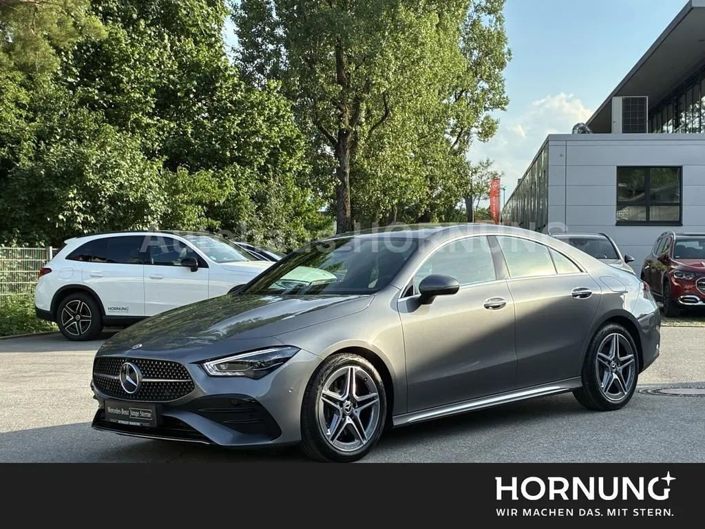 Mercedes-Benz CLA 200