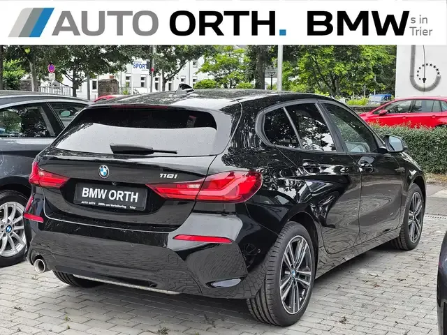 BMW 118
